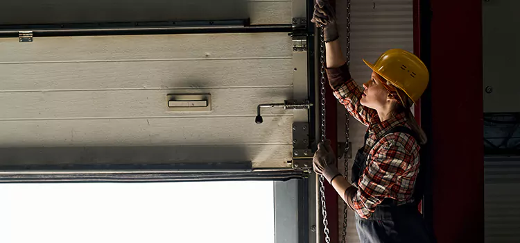 Addressing Common Garage Door Stoppage Issues in Temecula, CA